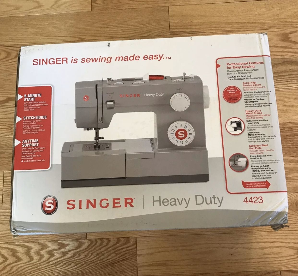 SINGER | Heavy Duty 4423 Sewing Machine with bonus accessories