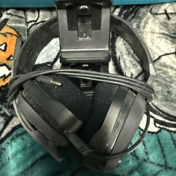 PlayStation 4 Equipment