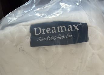 Dreamax full size mattress