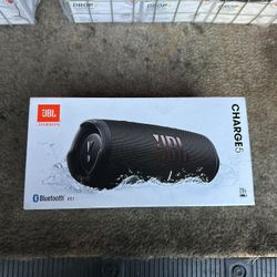 JBL Charge 5 Speaker Brand New 