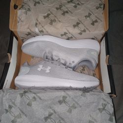 Under Armour Shoes 
