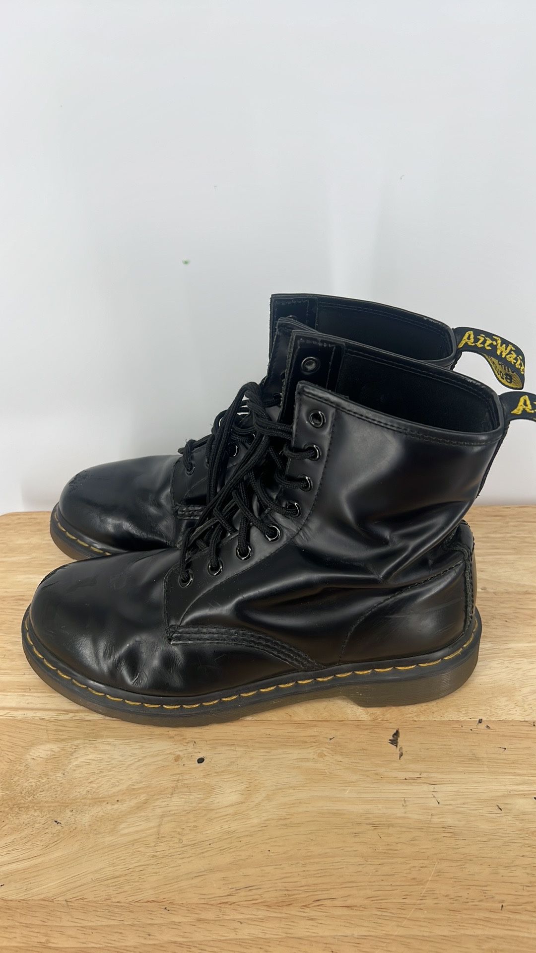 Doc Dr Martens Black Leather Boot Air Wair Women’s Size 9 Mens 8 8 Eyelet