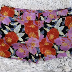 Women’s Loft Shorts 