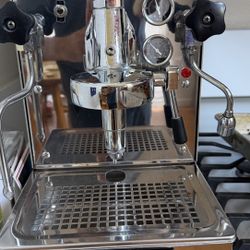 Expobar Office Lever & Rancilio Rocky grinder in perfect condition