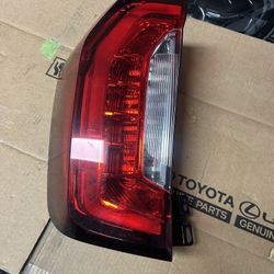 2021 2022 2024 GMC Yukon Tail Light Left Side 