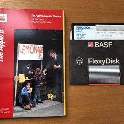 Rare 1984 Apple II, II+, IIe and IIc ‘The Apple Education Classics’ Manual plus personal disk dated November 16, 1985. 