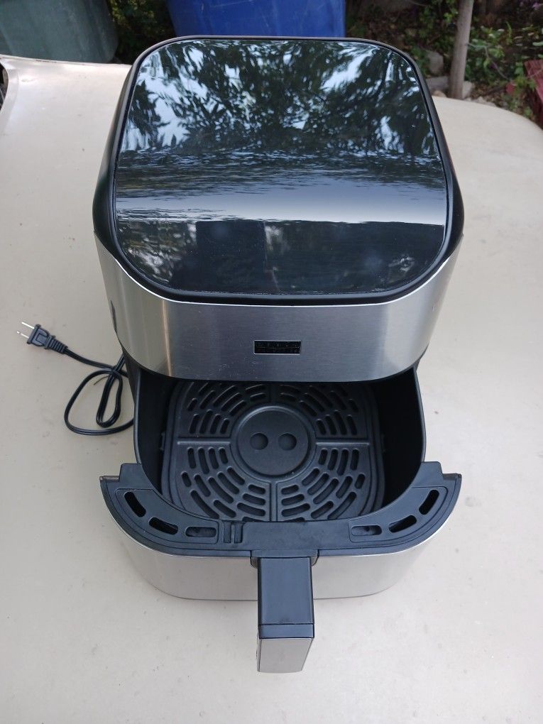 Bella PRO SERIES AIR Fryer  Semi New works Great $65