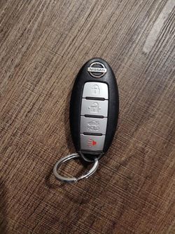 2016 Altima Car remote/key