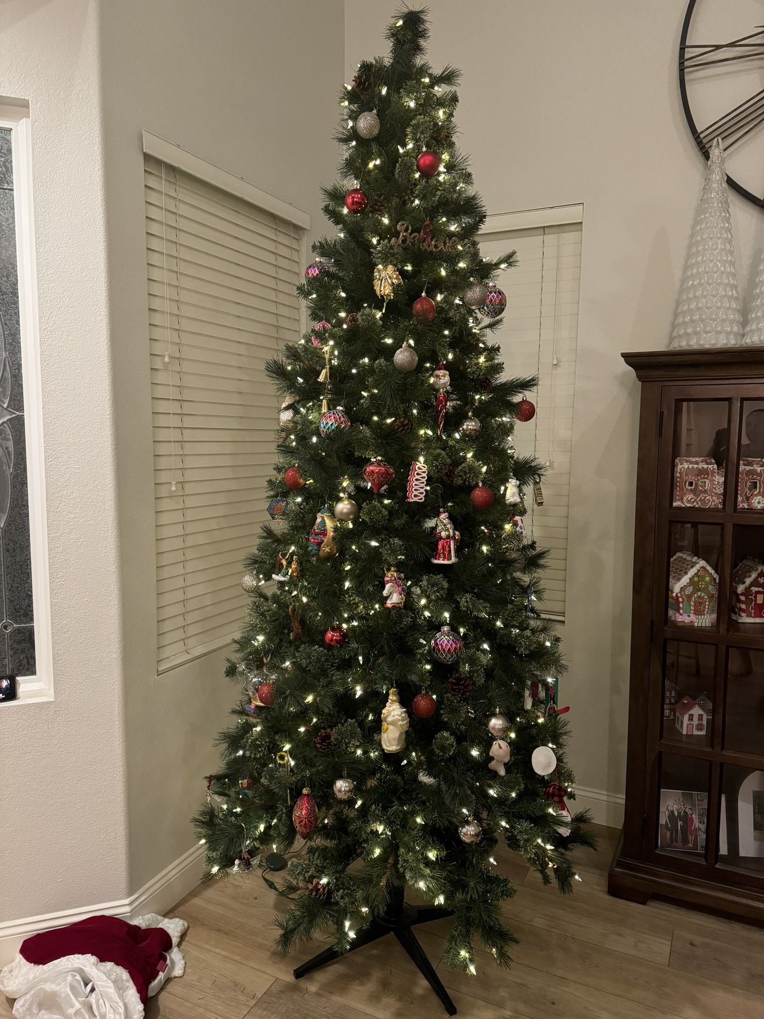 9 foot prelit Christmas tree Alexander pine