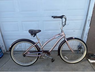 Nirve Lahaina Cruiser Bike