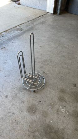 Metal Paper Towel Holder