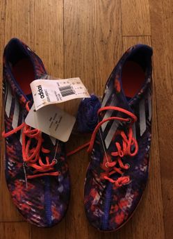 Track shoes
