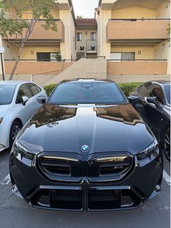 2025 BMW M5