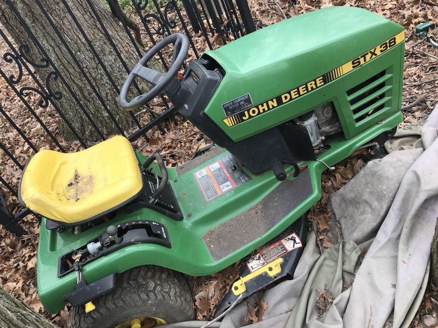 John Deere STX 38 Tractor