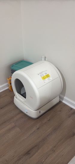 Automatic Litter Box