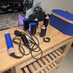 Dyson Airwrap (Blue/Blush)