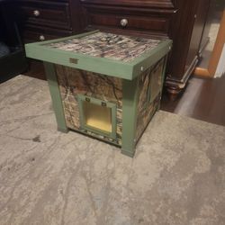 New Age Pet Ecoflex Outdoor Indoor Cat House Mossy Oak