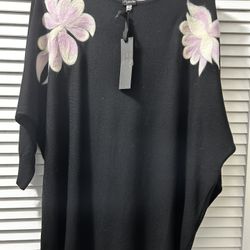 Xl. New With Tags. Black Tunic Sweater.  With Lilac Flower Front 