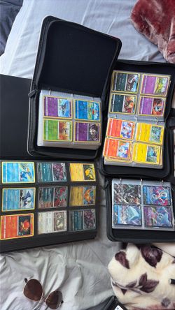 Approx. 1500 Pokemon cards in