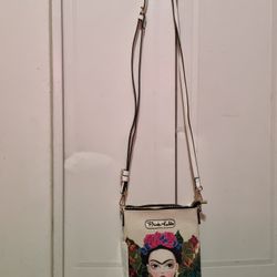 Frida Crossbody 