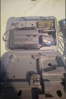 Vintage Magnavox VHS HQ CCD Camcorder + Original Hard Case – Tested Working
