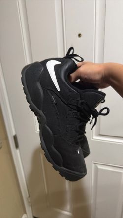 Supreme Darwin Black size 10