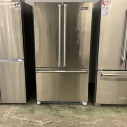 Viking French Door Refrigerator  R3