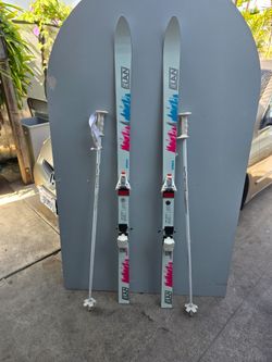 Elan Chiara Skis with Scott Poles