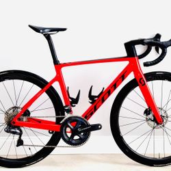 Small 52cm 2020 Scott Addict RC 15 Disc ENVE Carbon Road Bike – Size Small (52cm Equivalent)  