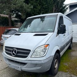 2009 Sprinter van 