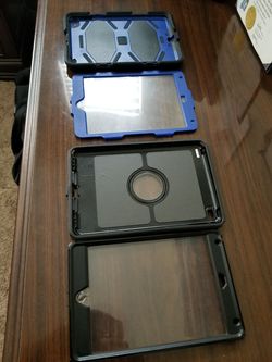 (2)Ipad Mini 4th gen and (1) apple Macbook air Cases