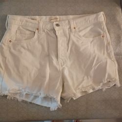 Bundle Of Women's Clothes For $10