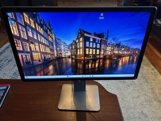 Dell P2314Ht 23” monitor- swivel.