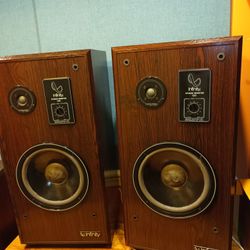 Infinity SM 100 Speakers Studio Monitors 