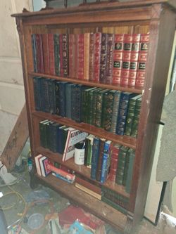 Bookshelf 