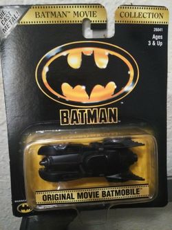 Batmobile die-cast 🦇 Hasbro