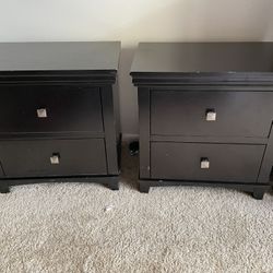 2 Nightstands 