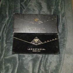 Anastasia Beverly Hills Prism Palette 