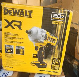 NEW DeWalt 20V XR Brushless 1/2" High Torque Impact Wrench - DCF961B