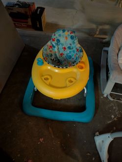 Baby swing/baby walker/baby bouncer/baby bottle sterilizer