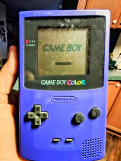 Nintendo game boy,purple