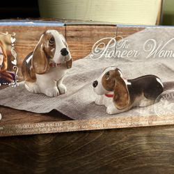 Salt And Pepper Shaker 