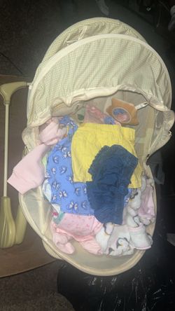 Infant cloths and seat