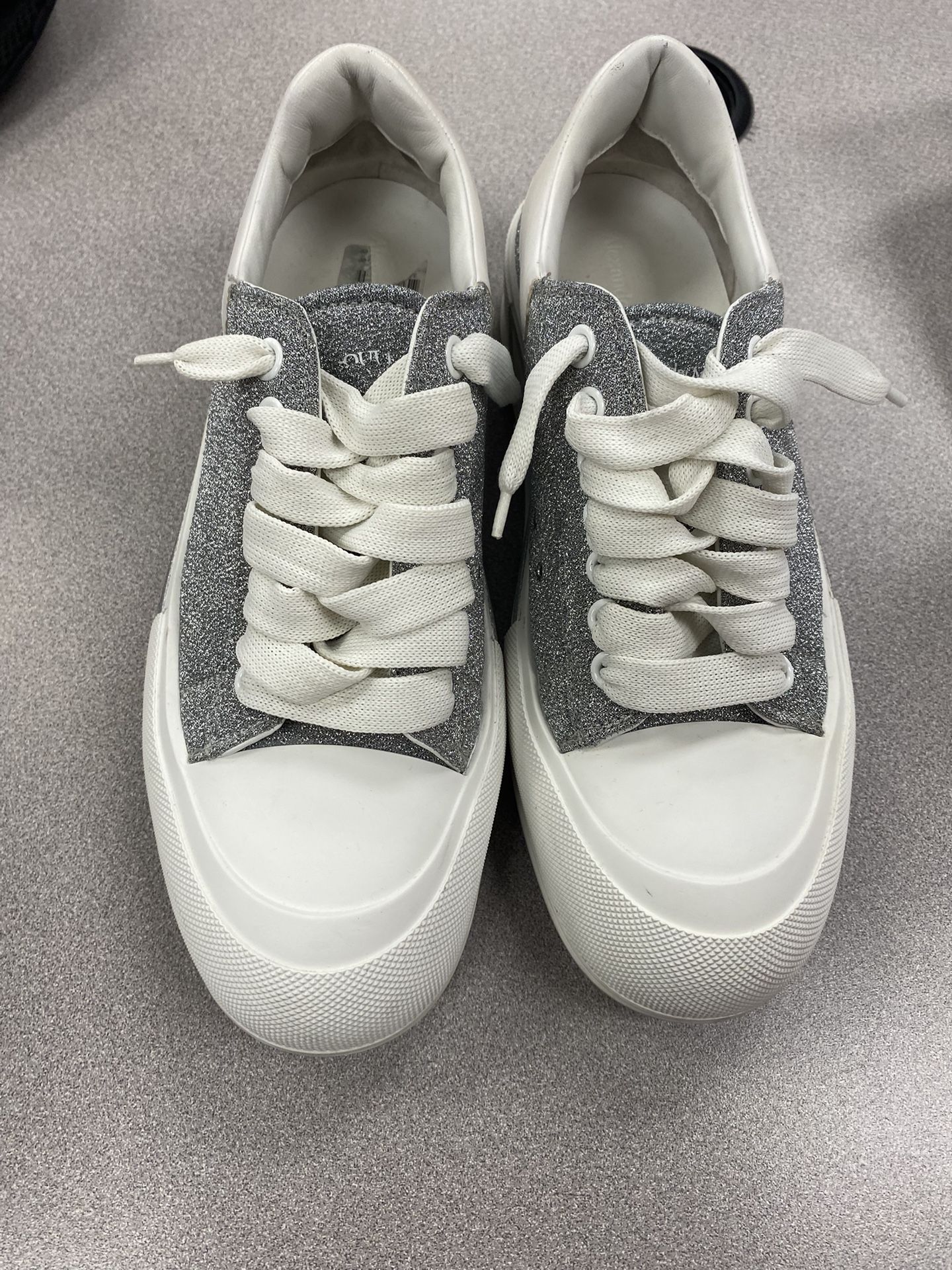 ALEXANDER MCQUEENS size 10