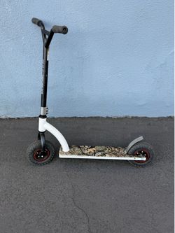 Off road dirt scooter