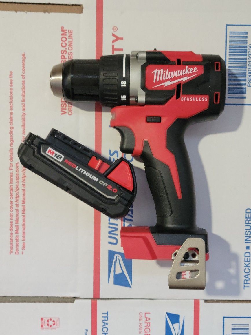 Milwaukee M18 Brushless 1/2 Drill Driver W/2.0 Battery