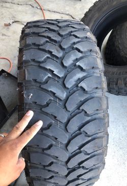 Rolling big power tires