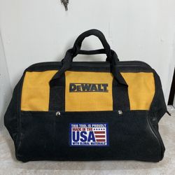 DeWalt Cordless Saw
