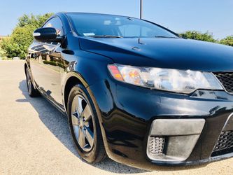 2010 Kia Forte koup