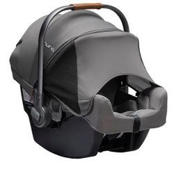 Nuna Car seat 